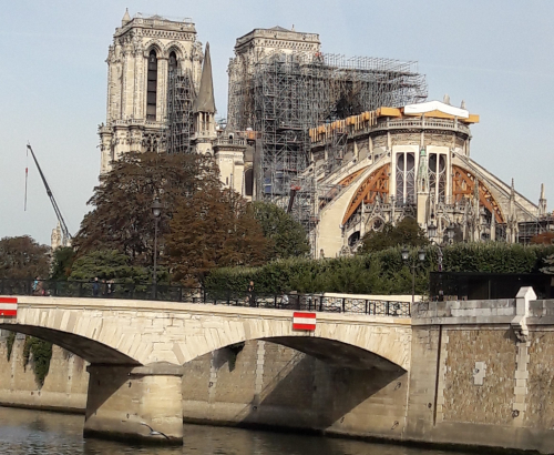 Notre Dame (2)